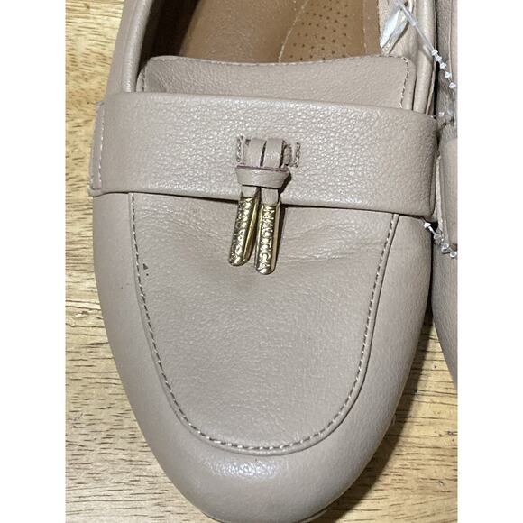 Nautica Beige Flats Loafers Women's US 8.5 Slip On Driving Shoes **READ** - Picture 2 of 10